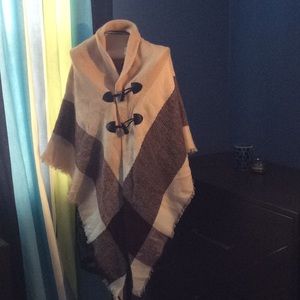 Ladies Woven Multi Plaid Toggle Cape